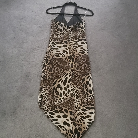 Dress - Picture 3 of 4